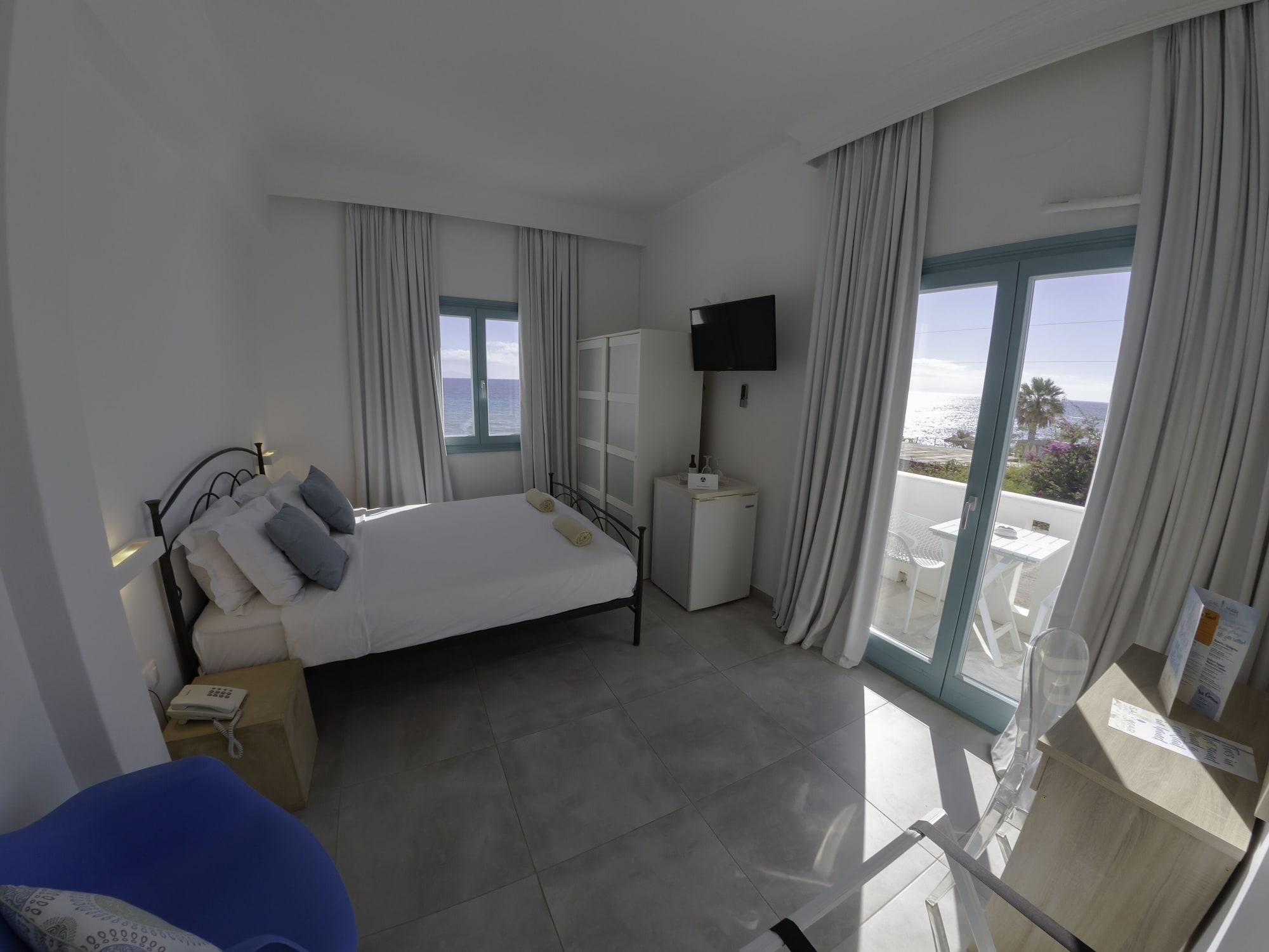 Amaryllis Beach Hotel Chrisi Akti  Buitenkant foto
