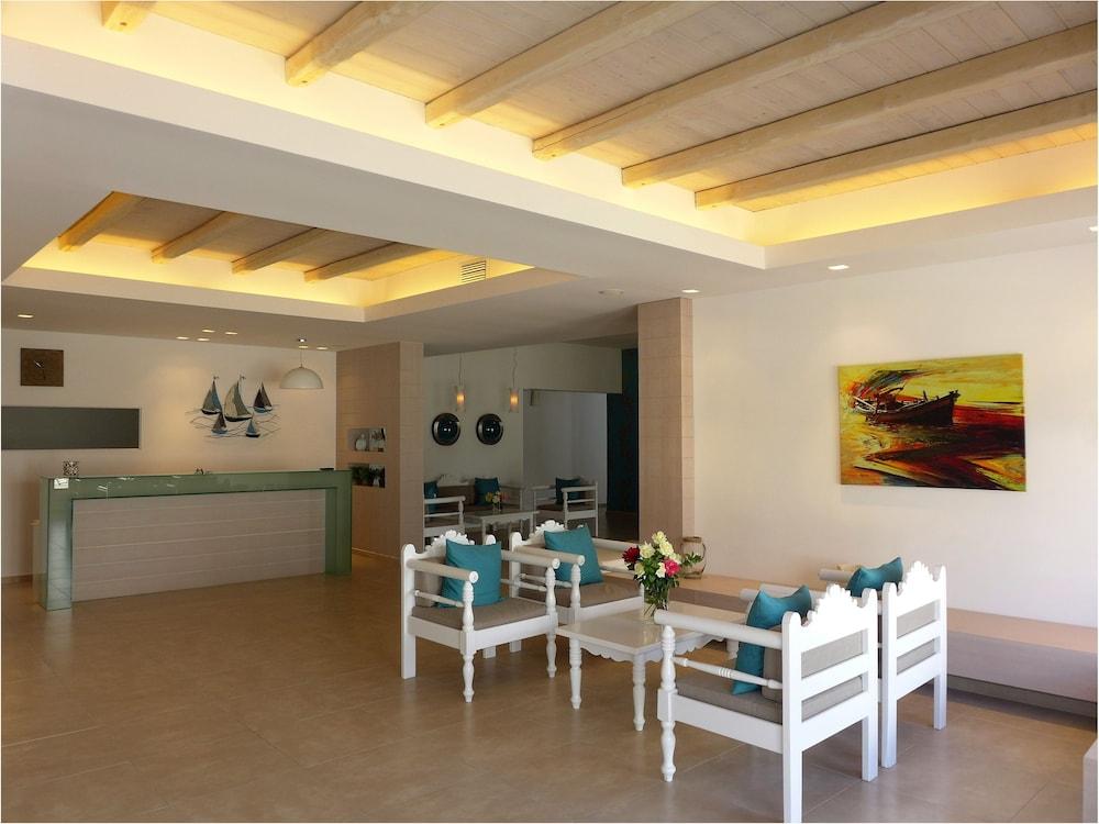 Amaryllis Beach Hotel Chrisi Akti  Buitenkant foto