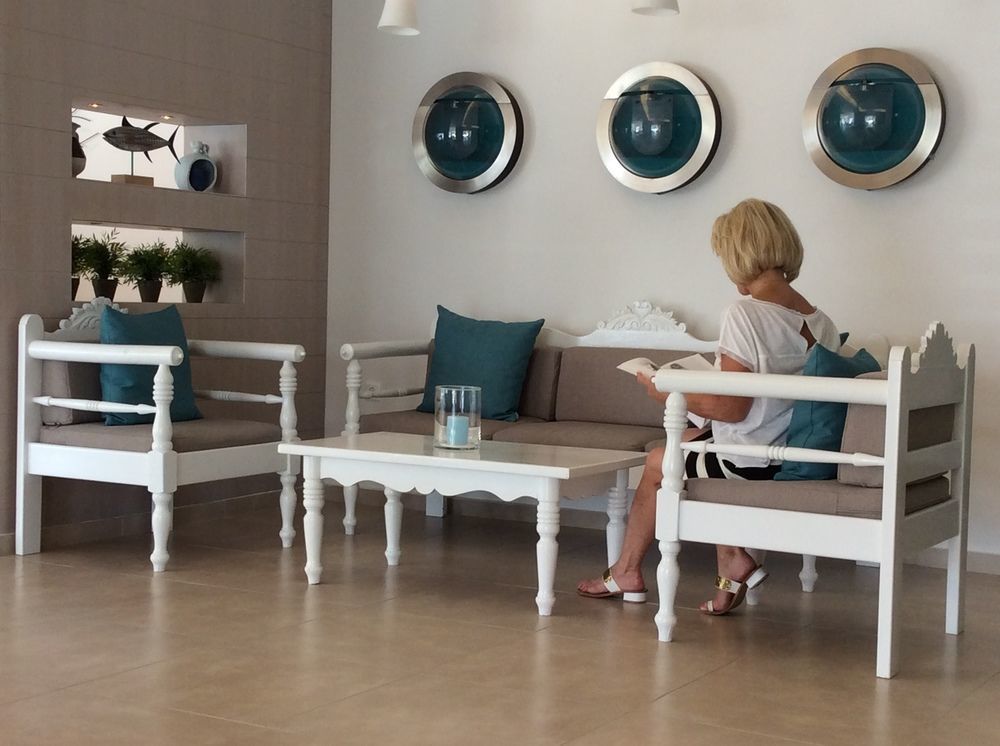 Amaryllis Beach Hotel Chrisi Akti  Buitenkant foto